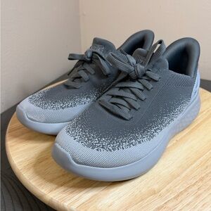 Kizik women’s Athens Carbon Grey sneakers